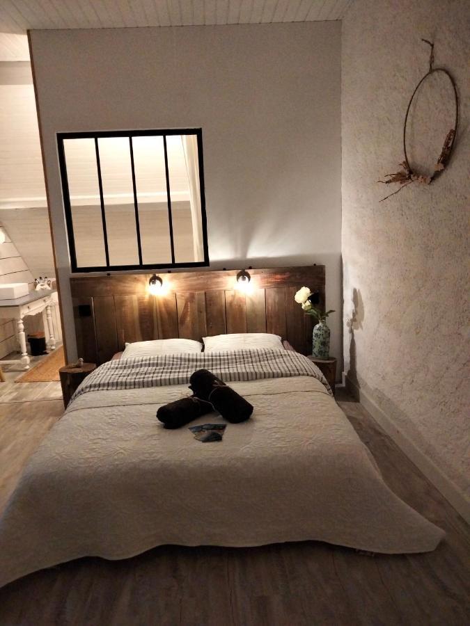 Chambre Telma 2 Pers Avec Piscine "Mon Lit Au Pre" Couples Ou Femmes Seulement Pontours Ngoại thất bức ảnh